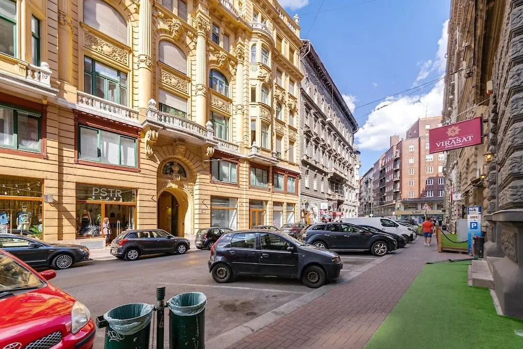 Swarz'S Soho Apartment Budapest Hungría